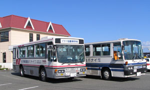 イナバ 自動車 学校 バス